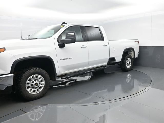 Used 2025 Chevrolet Silverado 2500 LT w/ Convenience Package AWD/4WD image 1