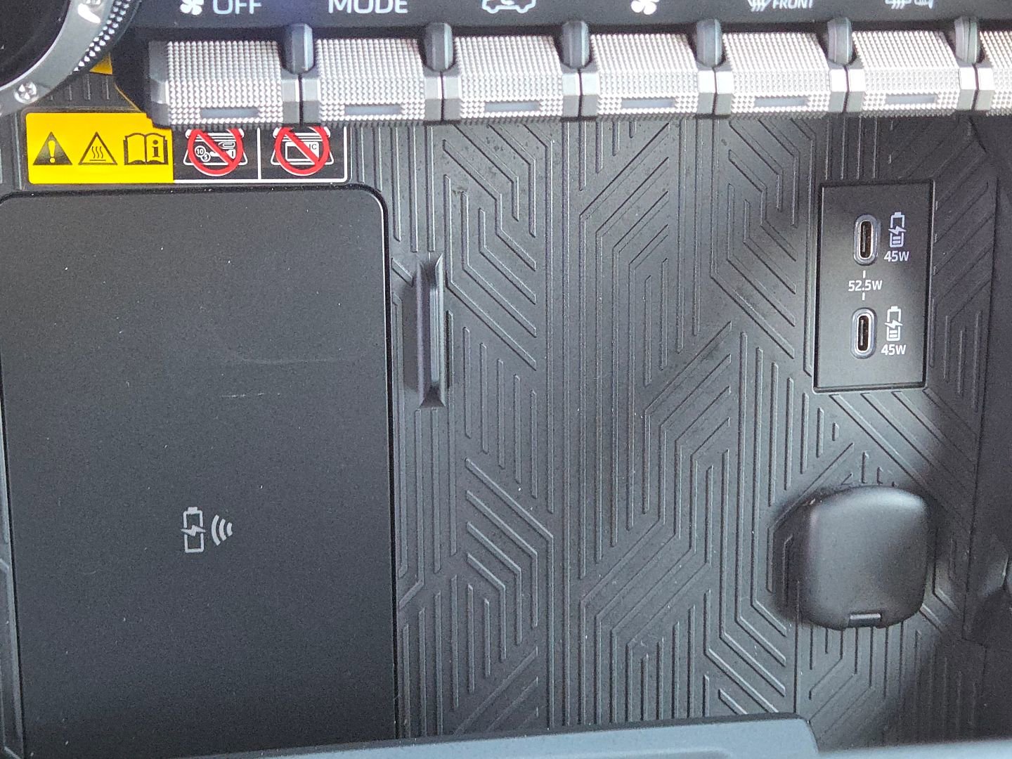 Used 2024 Toyota Tacoma Trailhunter image 13