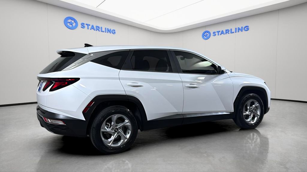 Used 2022 Hyundai Tucson SE image 6