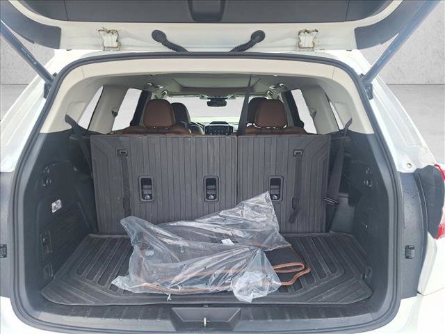 Used 2024 Subaru Ascent Touring AWD/4WD image 6