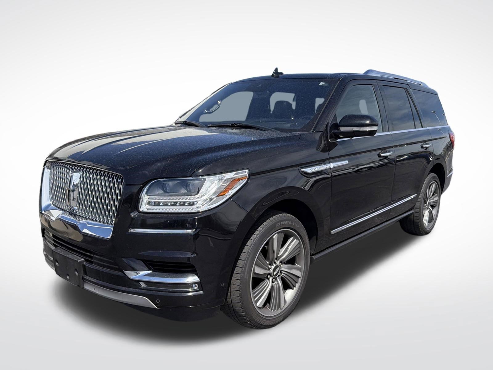 Used 2019 Lincoln Navigator Reserve AWD/4WD image 12