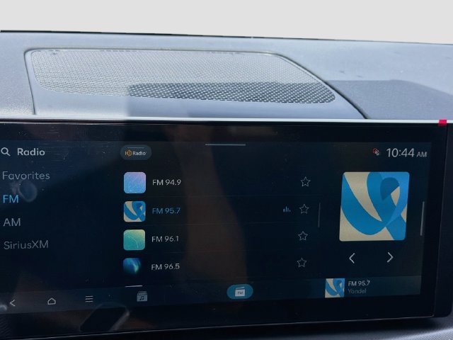New 2027 Hyundai Santa Fe SE FWD image 14