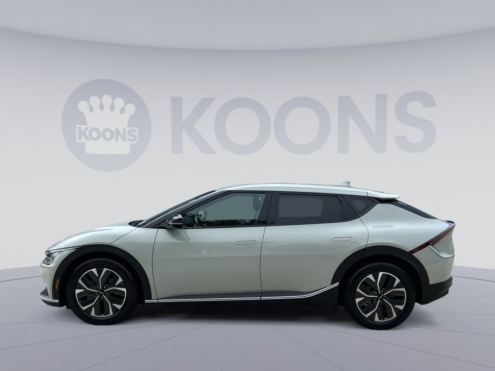 Used 2024 Kia EV6 Light AWD/4WD image 13
