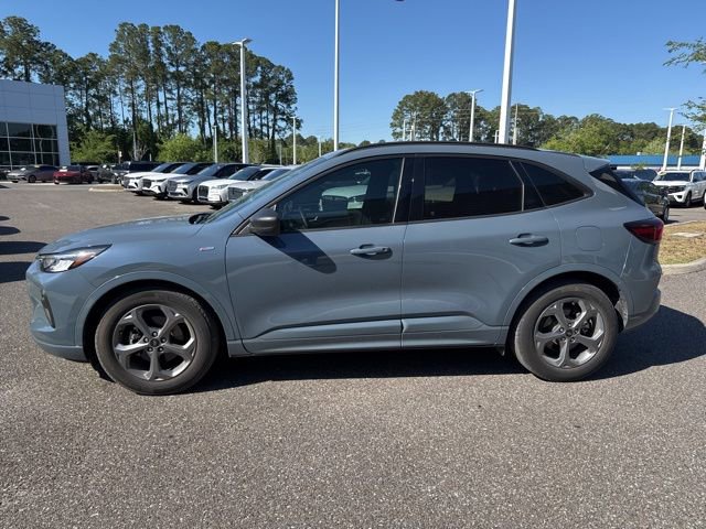 Used 2023 Ford Escape ST-Line w/ Tech Pack #1 image 13