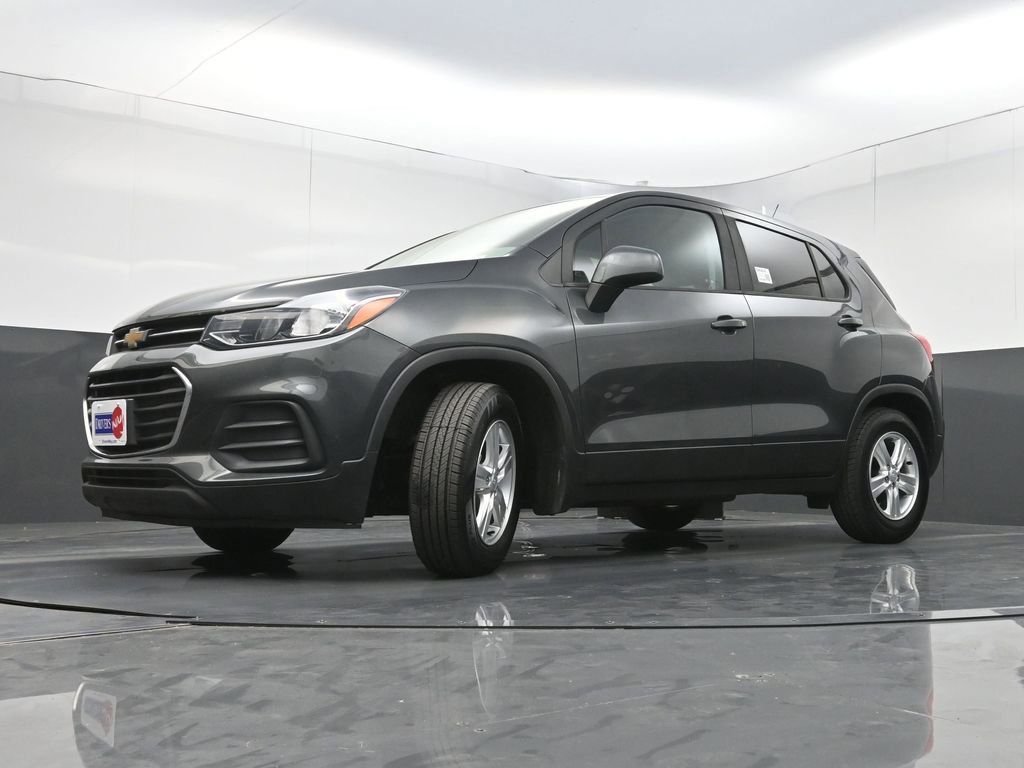 Used 2019 Chevrolet Trax LS w/ Tint and Cruise Package image 21