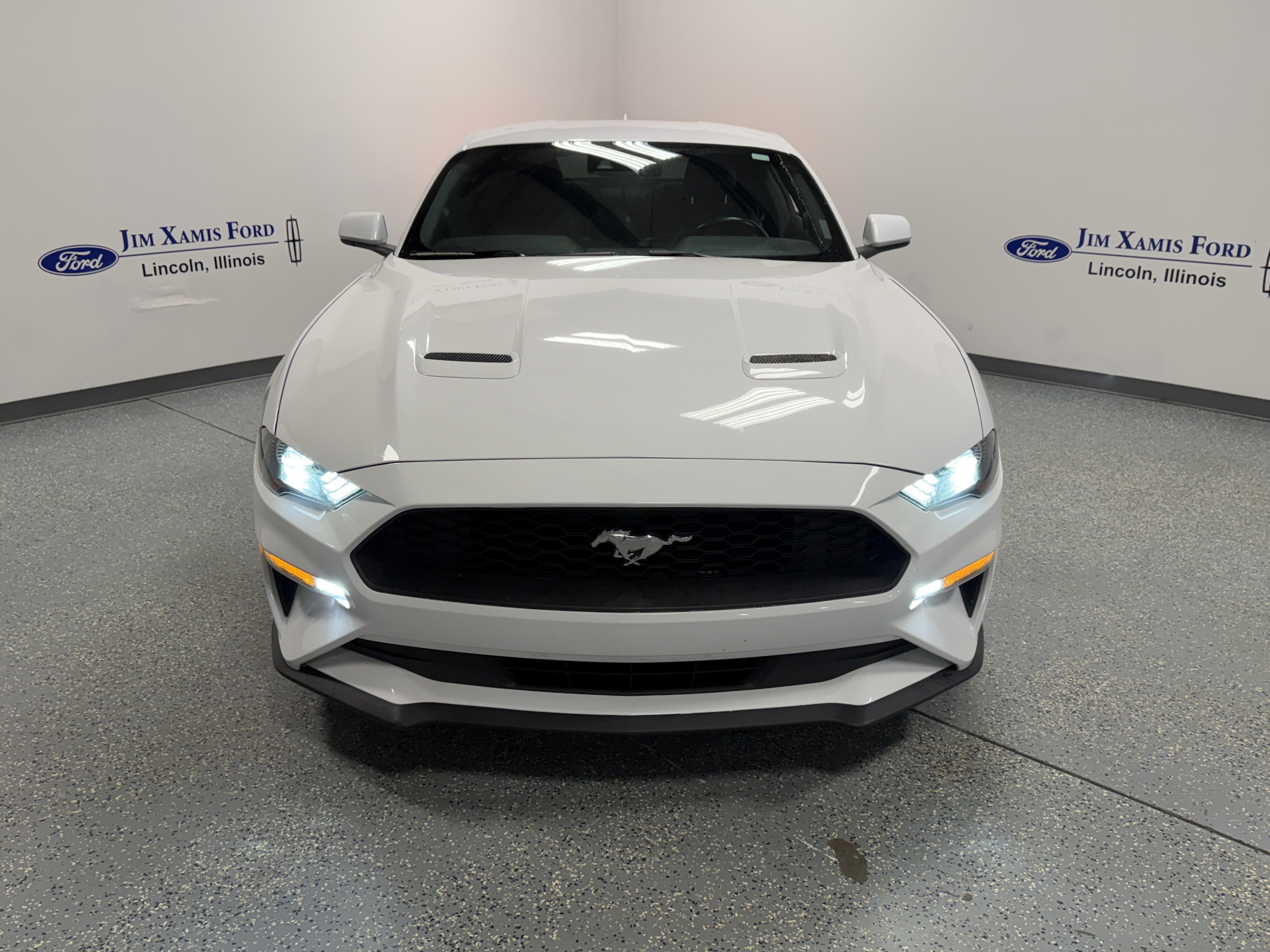 Used 2021 Ford Mustang Premium RWD image 2