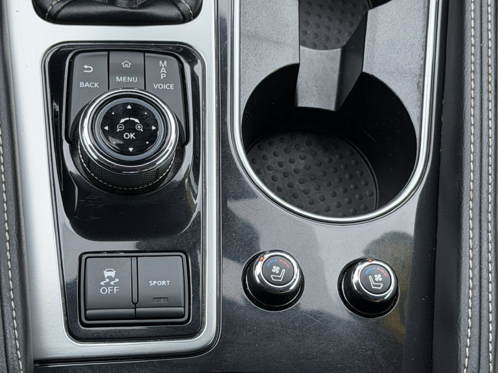 Certified 2023 Nissan Maxima Platinum w/ Sport Mat Group FWD image 41