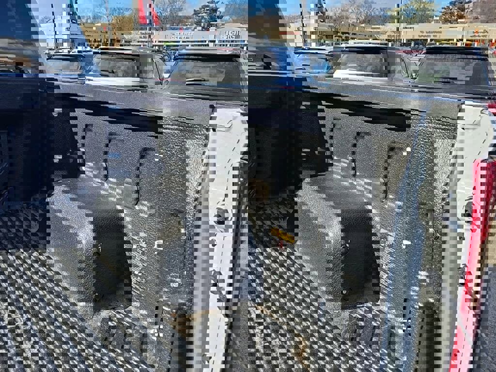 Used 2024 Chevrolet Silverado 1500 Custom image 52