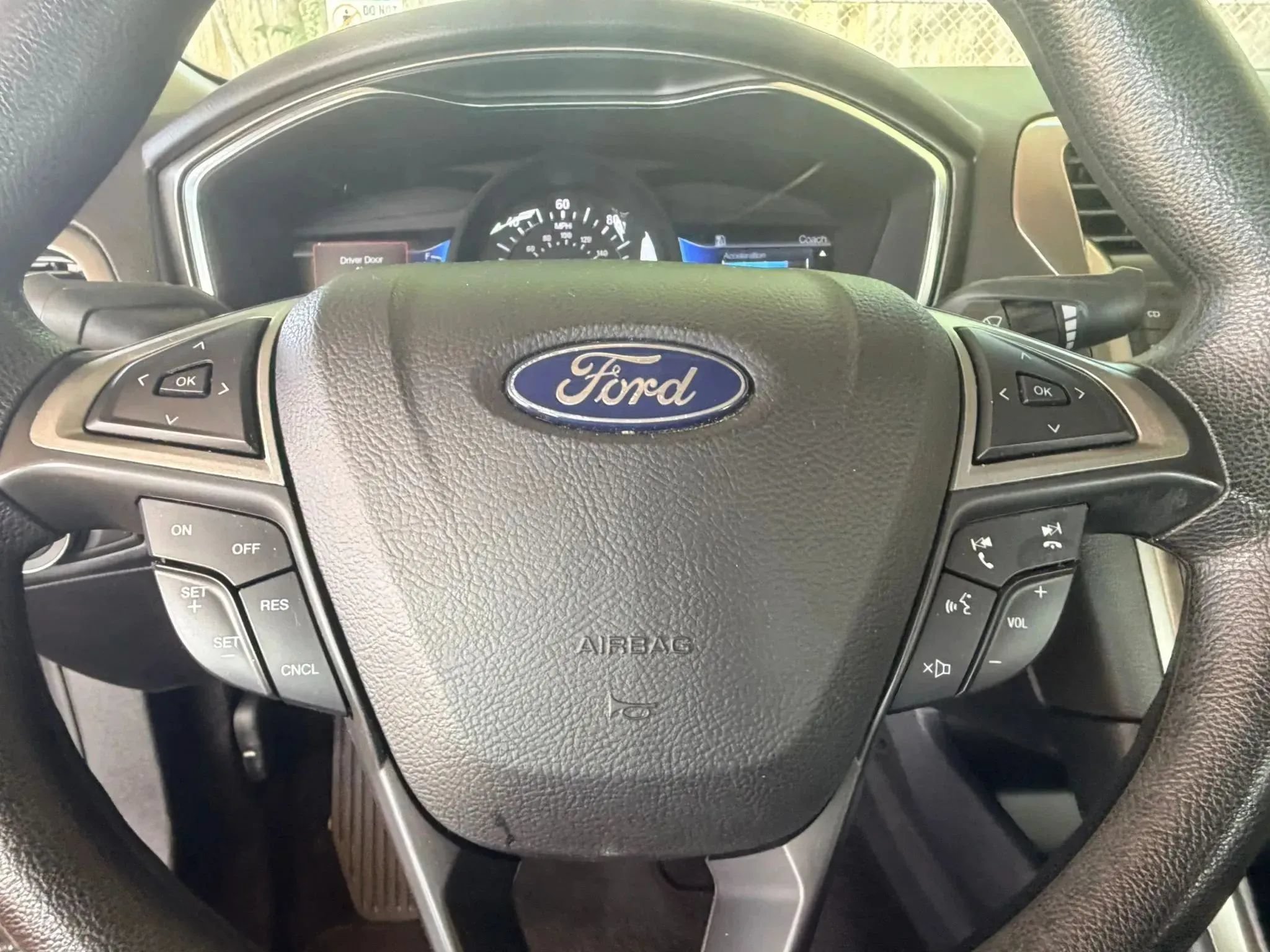 Used 2018 Ford Fusion S FWD image 15