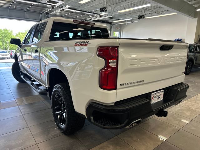 Used 2024 Chevrolet Silverado 1500 LT Trail Boss w/ Convenience Package II AWD/4WD image 18