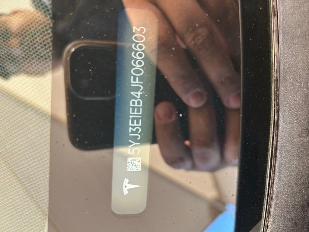 Used 2018 Tesla Model 3 Long Range image 16