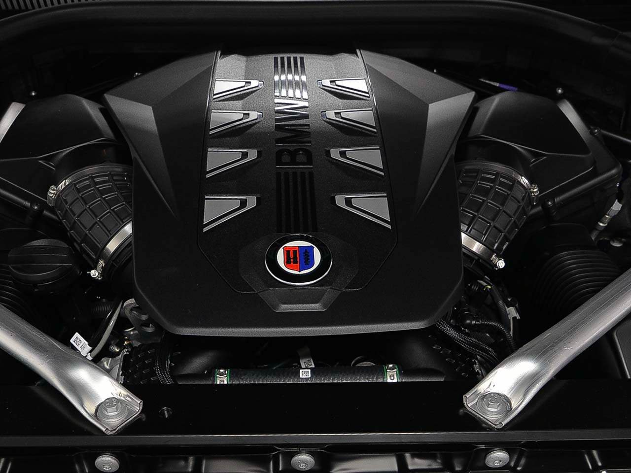 New 2026 BMW ALPINA XB7 AWD/4WD image 18