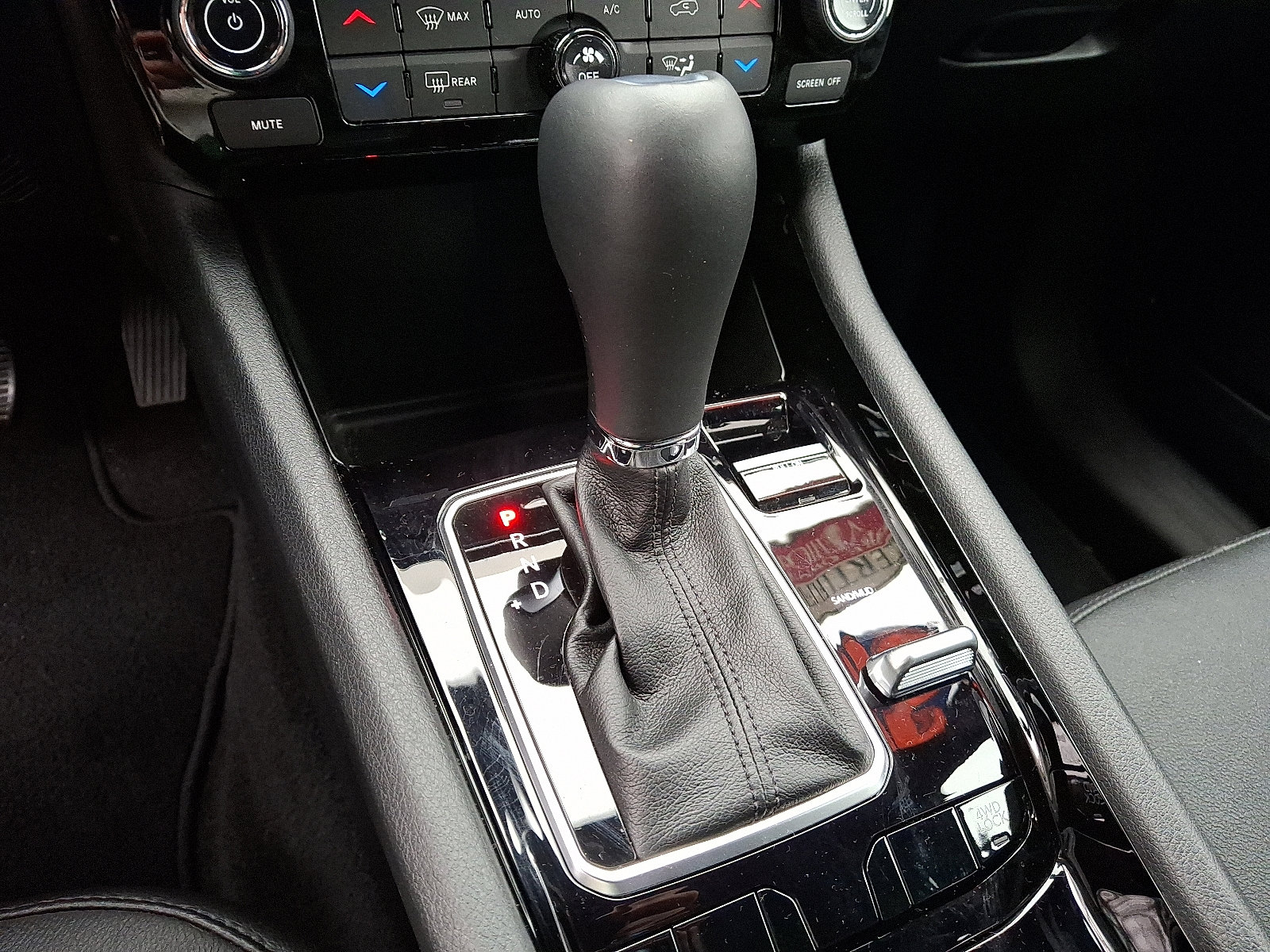 Certified 2023 Jeep Compass Limited image 15