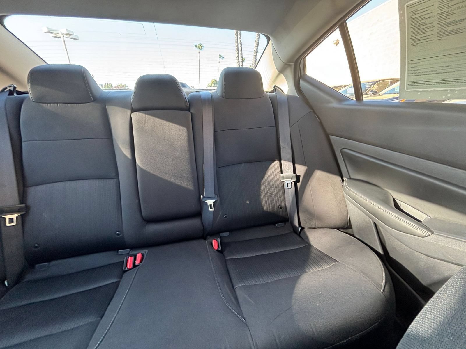 Used 2025 Nissan Altima 2.5 SV FWD image 37