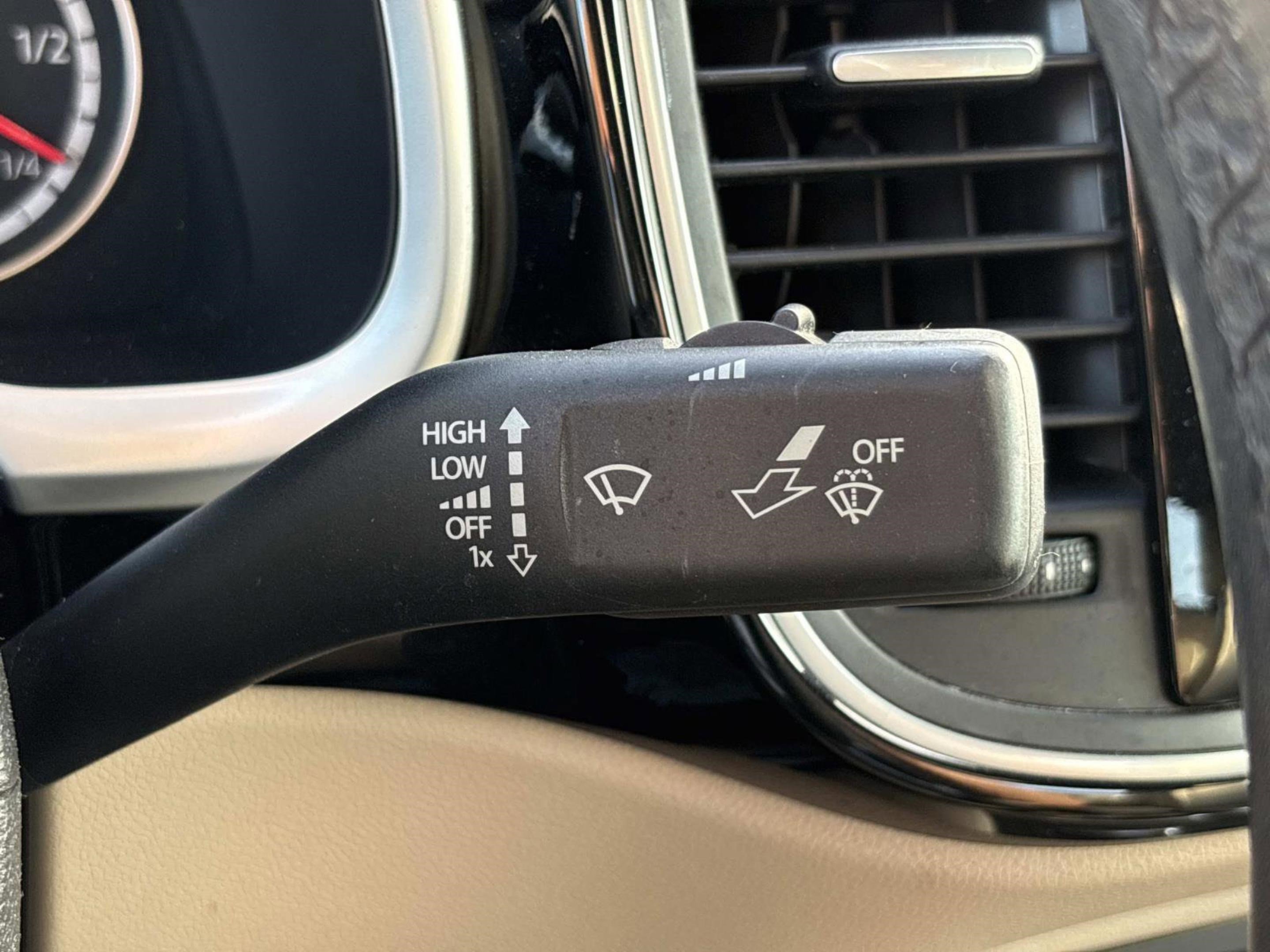 Used 2014 Volkswagen Beetle 1.8T image 23