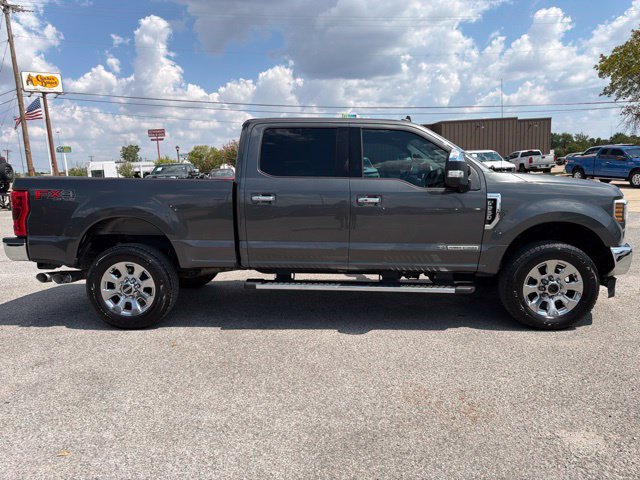Used 2019 Ford F250 Lariat w/ Lariat Ultimate Package AWD/4WD image 4