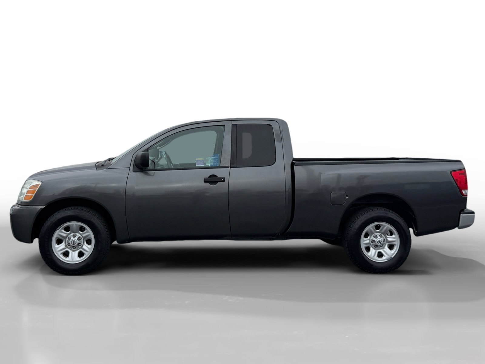 Used 2006 Nissan Titan XE w/ (W02) Preferred Pkg image 2