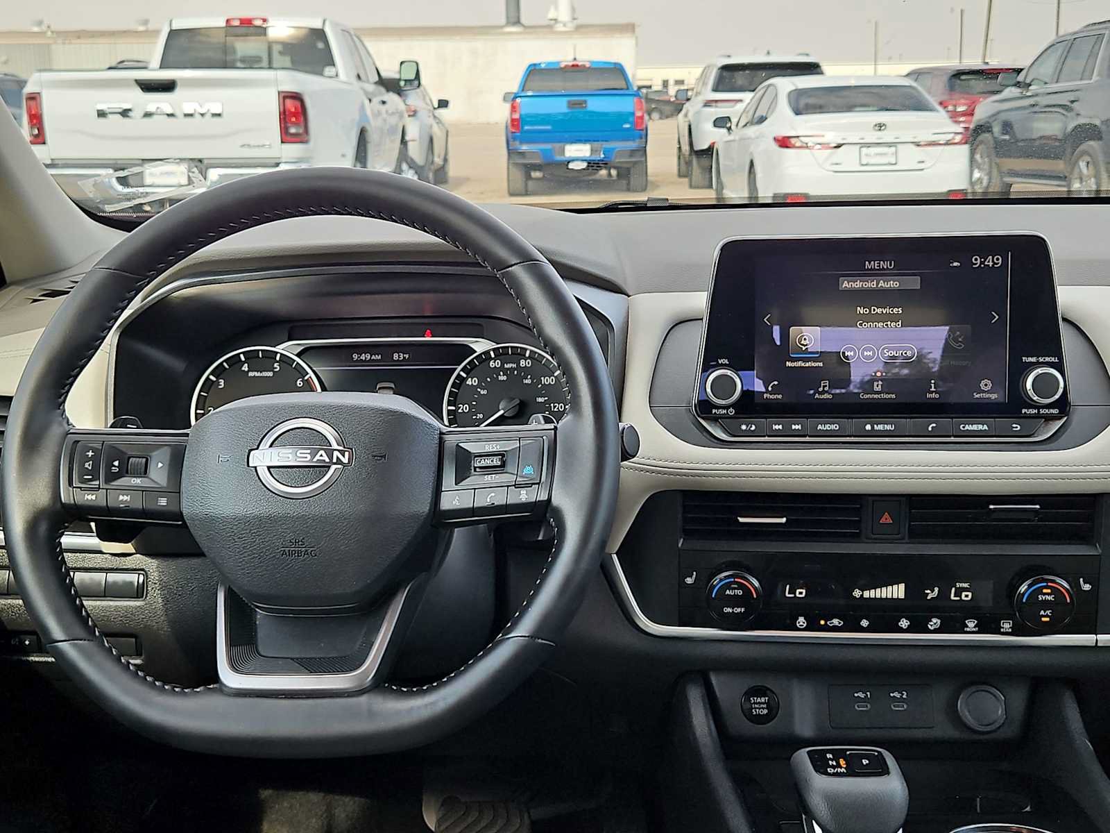 Used 2026 Nissan Rogue SV w/ SV Premium Package FWD image 13