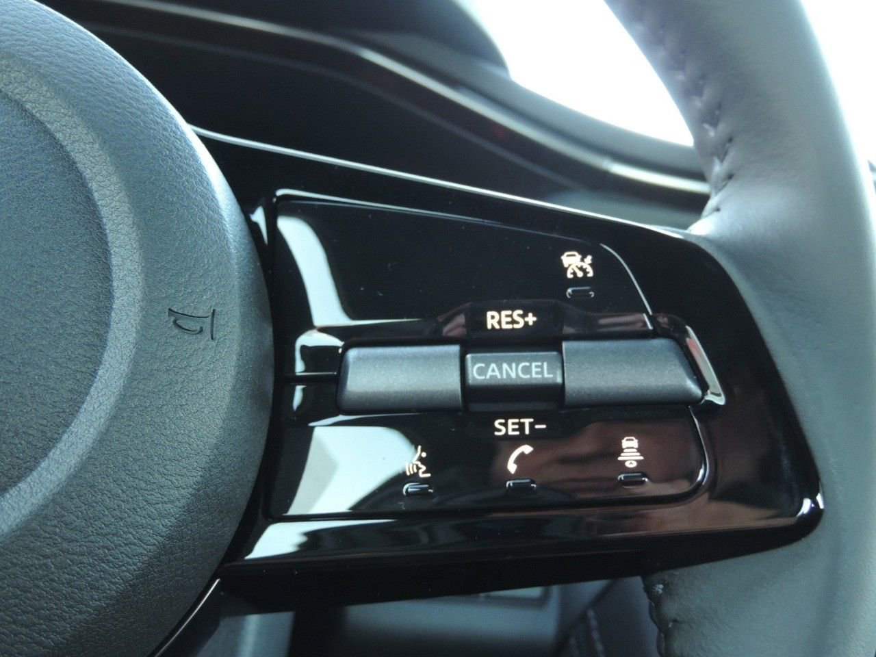 New 2026 Nissan Z Sport w/ Floor Mat Package RWD image 27