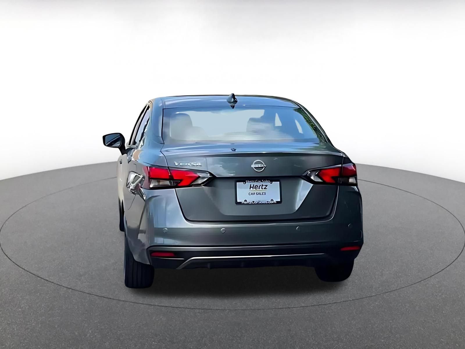 Used 2025 Nissan Versa SV FWD image 12