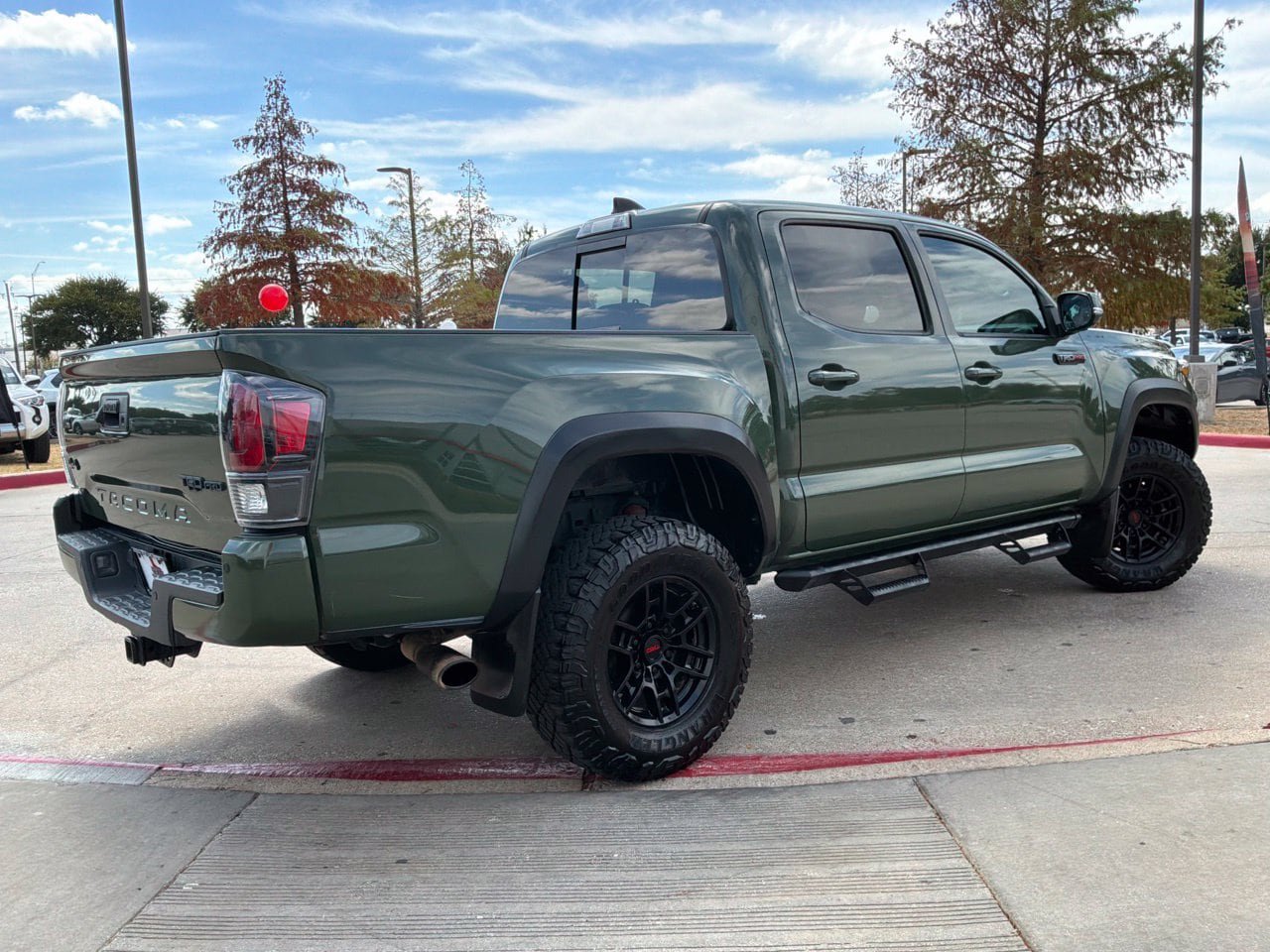 Used 2020 Toyota Tacoma TRD Pro AWD/4WD image 6
