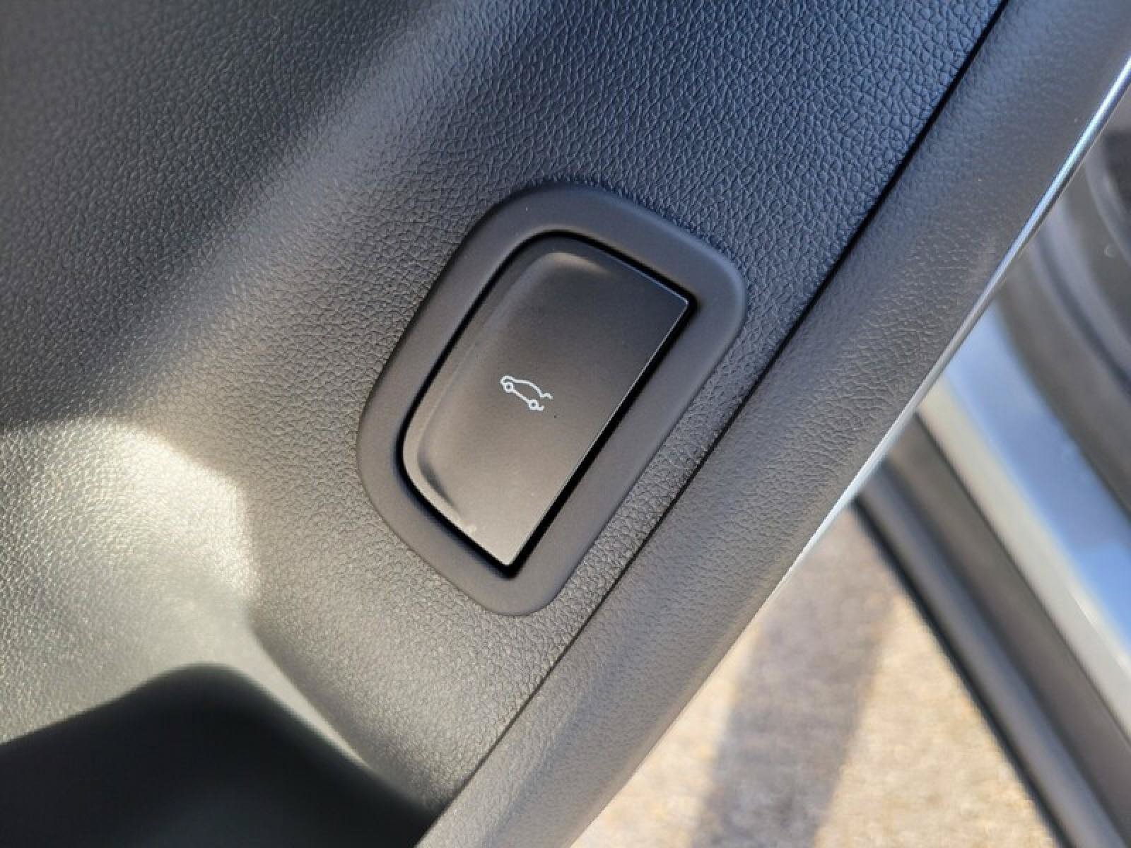 New 2026 GMC Acadia Elevation w/ Black Edition FWD image 26