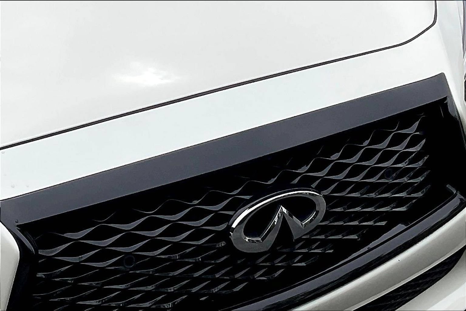 Certified 2022 INFINITI Q50 Red Sport 400 w/ Carbon Fiber Package AWD/4WD image 32