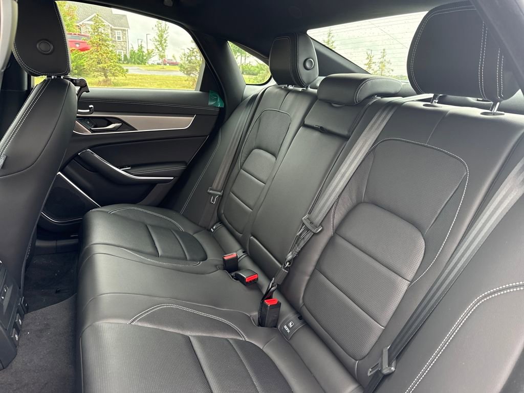 New 2024 Jaguar XF R-Dynamic SE image 13