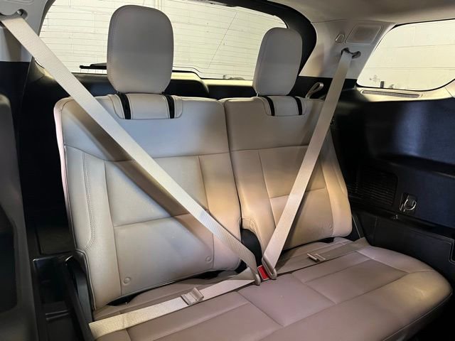 Used 2021 Ford Explorer Limited w/ Class III Trailer Tow Package AWD/4WD image 25