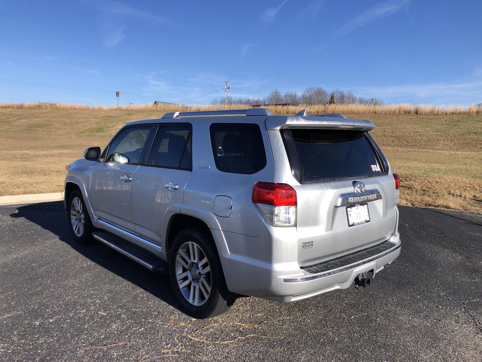 Used 2012 Toyota 4Runner Limited image 3