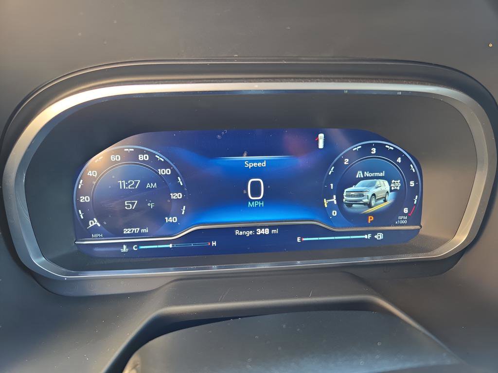 Used 2023 Chevrolet Suburban Z71 w/ Luxury Package image 30