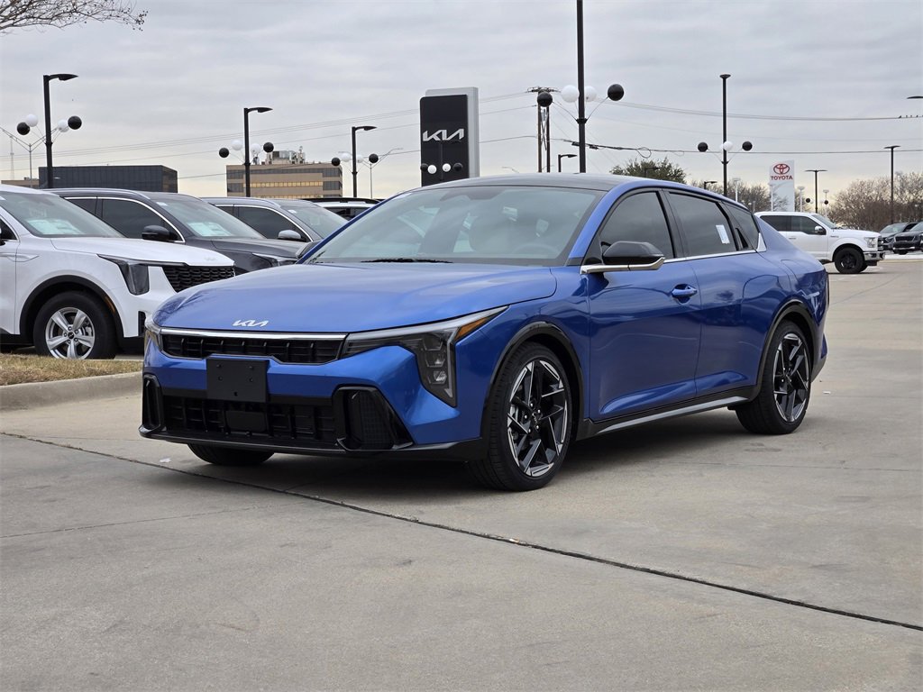 New 2025 Kia K4 GT-Line w/ GT-Line Premium Package image 2