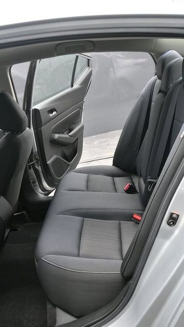 Used 2021 Nissan Altima 2.5 S FWD image 16