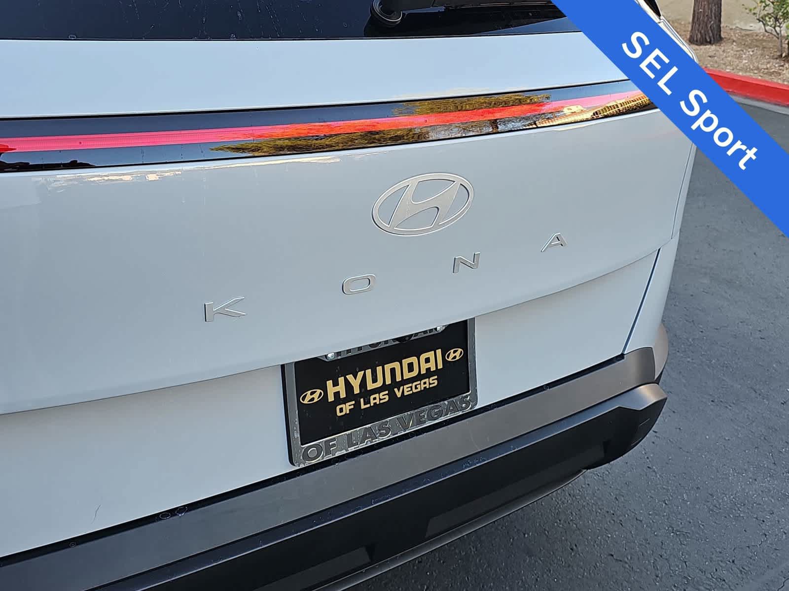 Certified 2026 Hyundai Kona SEL Sport FWD image 11