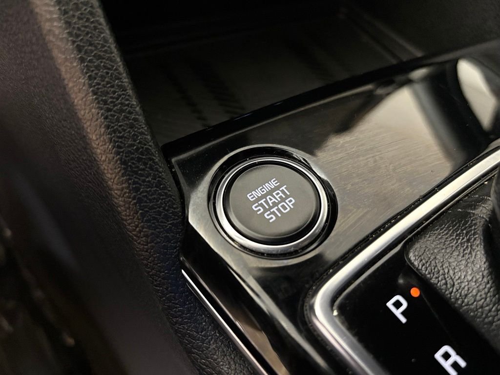 Used 2025 Kia Sportage X-Line AWD/4WD image 29