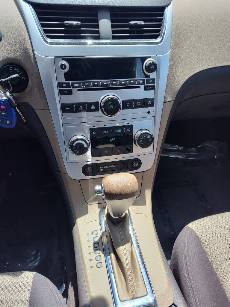 Used 2009 Chevrolet Malibu Hybrid FWD image 8