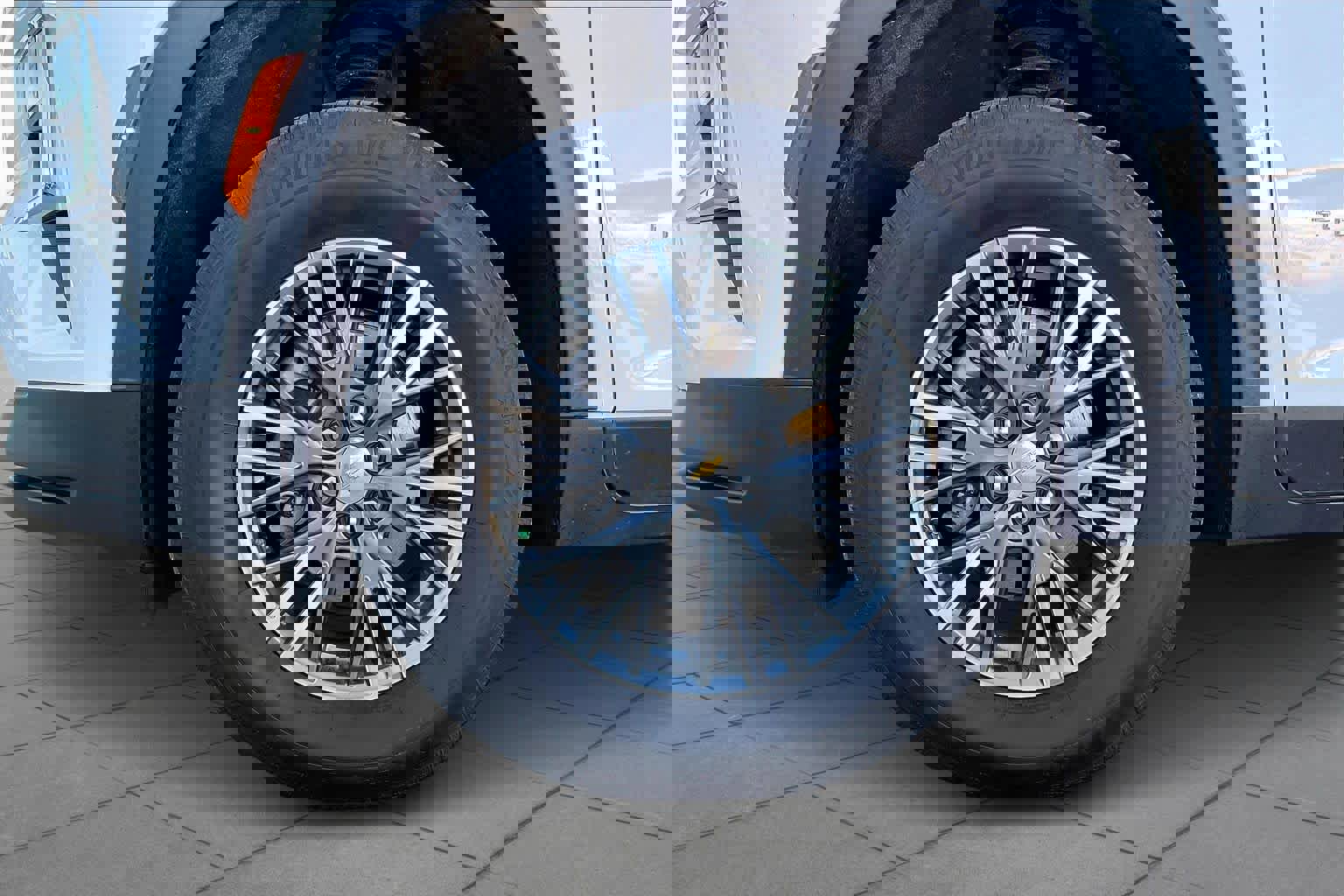 Certified 2025 Chevrolet Traverse LT image 11