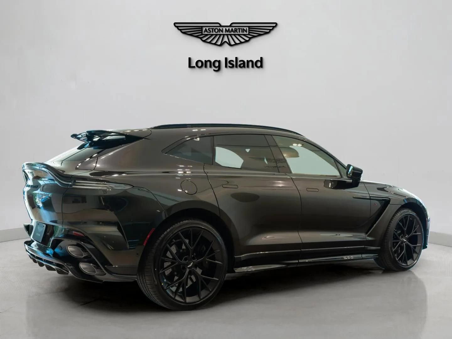 New 2026 Aston Martin DBX S AWD/4WD image 6