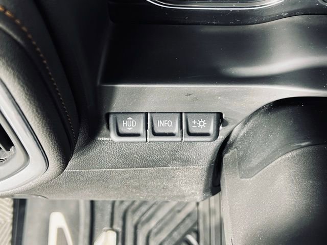 Used 2022 GMC Sierra 1500 AT4 w/ Technology Package image 21