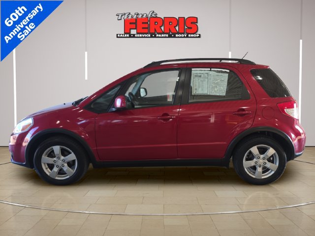 Used 2012 Suzuki SX4 AWD Hatchback image 2