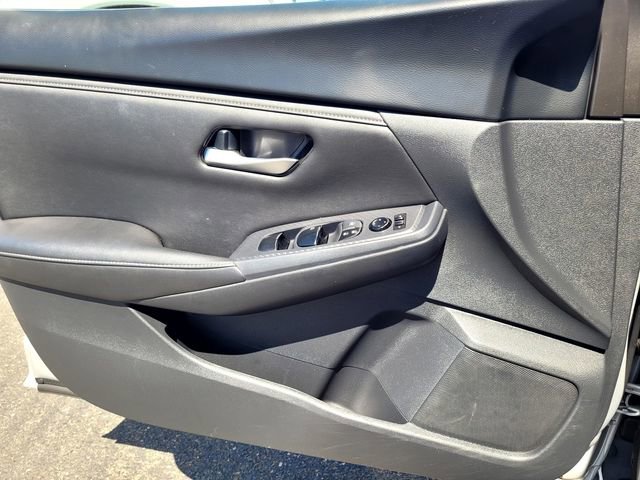 Used 2023 Nissan Sentra SV FWD image 14