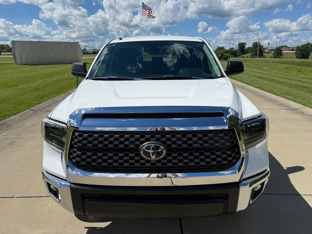 Used 2019 Toyota Tundra SR5 w/ TRD Off Road Package AWD/4WD image 10