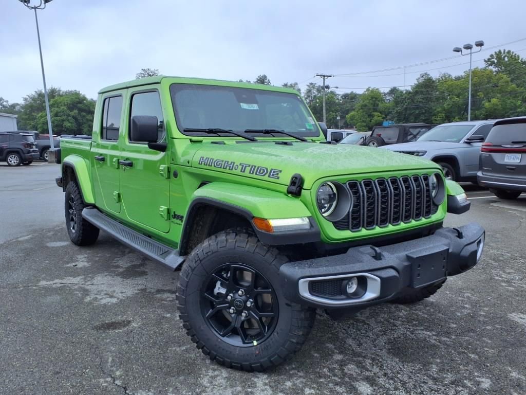 New 2025 Jeep Gladiator High Tide video 2