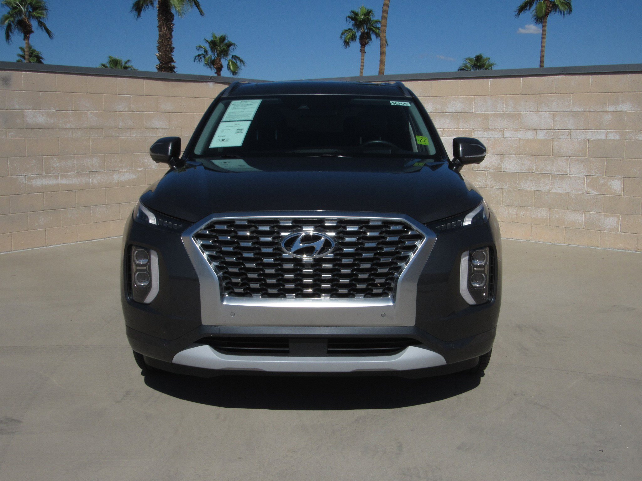Used 2022 Hyundai Palisade Limited image 3