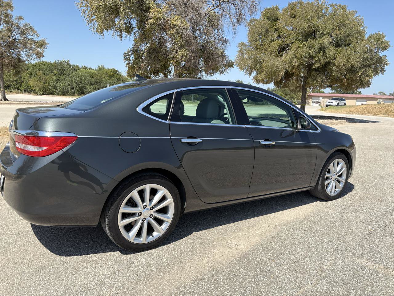 Used 2014 Buick Verano Convenience FWD image 44
