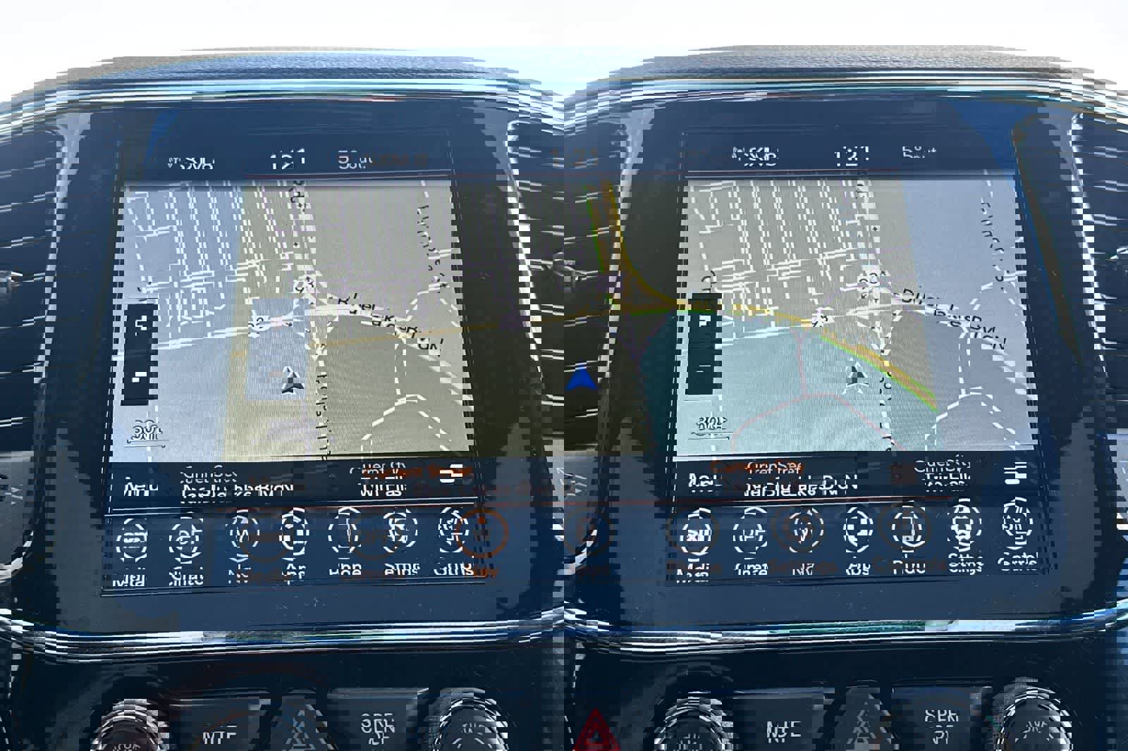 Used 2021 Jeep Grand Cherokee Trailhawk w/ Premium Lighting Group image 21