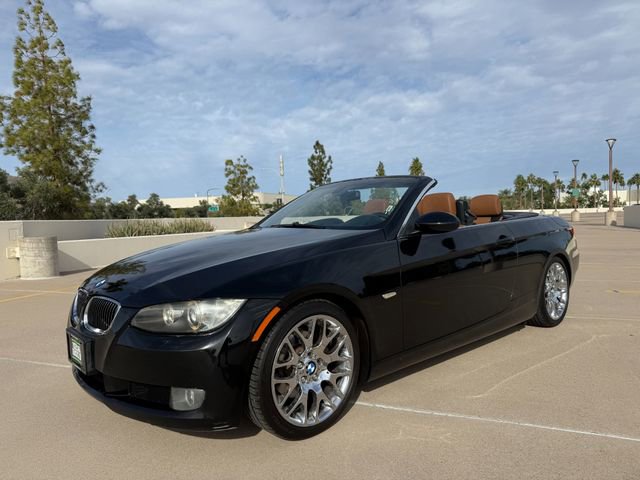 Used 2009 BMW 328i Convertible w/ Premium Pkg image 2