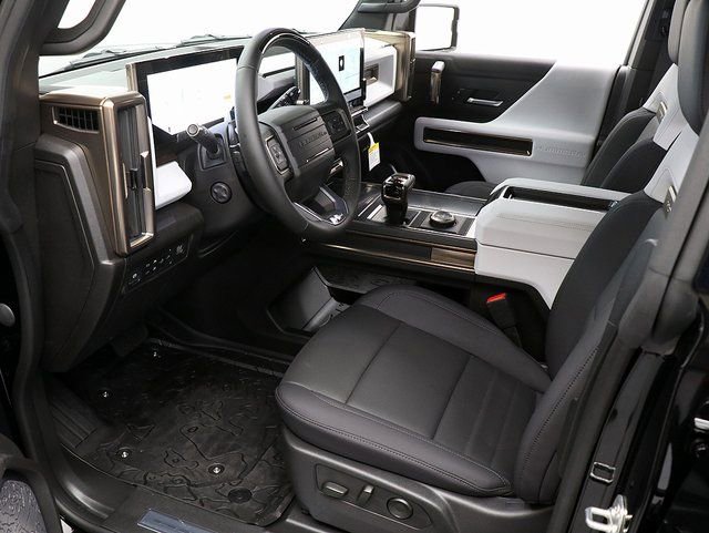 New 2025 GMC Hummer EV 2X image 13