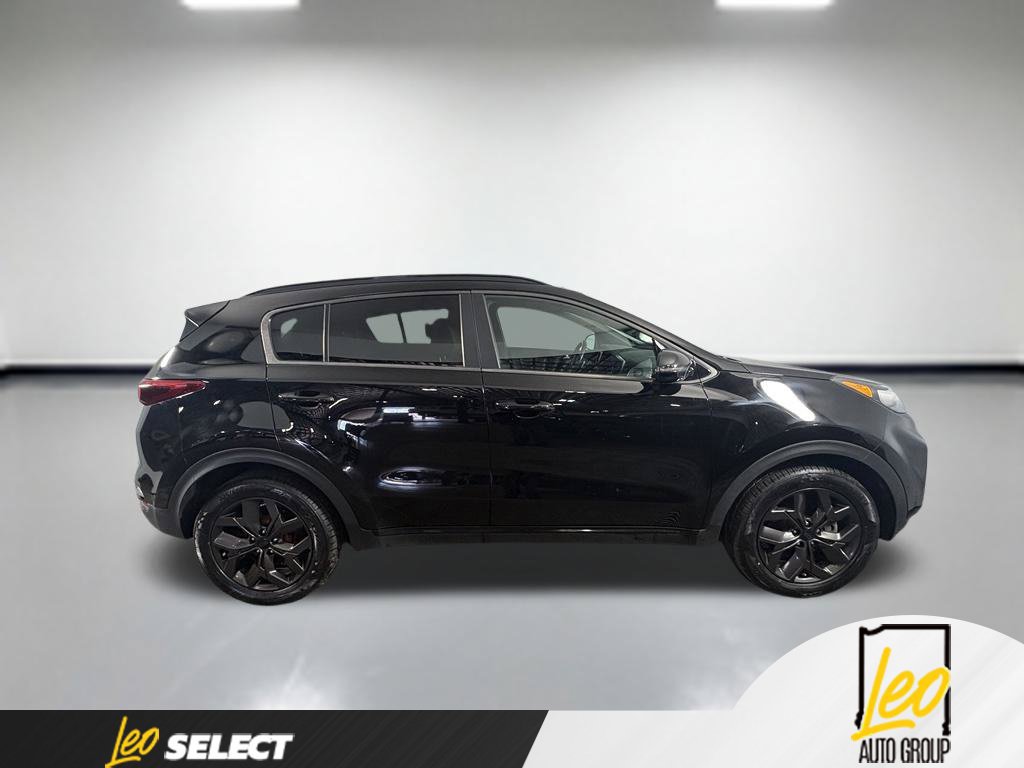 Used 2022 Kia Sportage Nightfall Edition AWD/4WD image 6