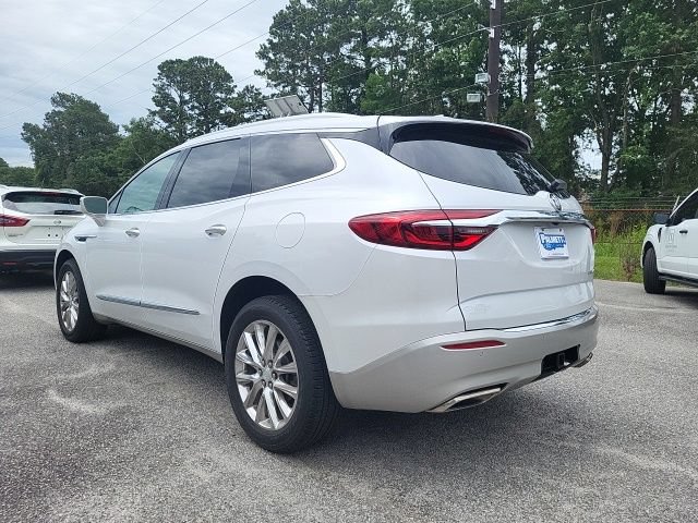 Used 2019 Buick Enclave Essence FWD image 3